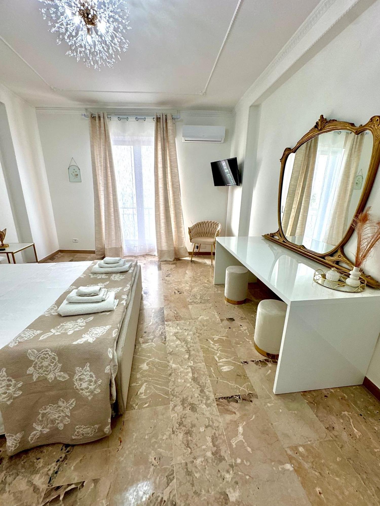 The View Apartment Scilla Esterno foto